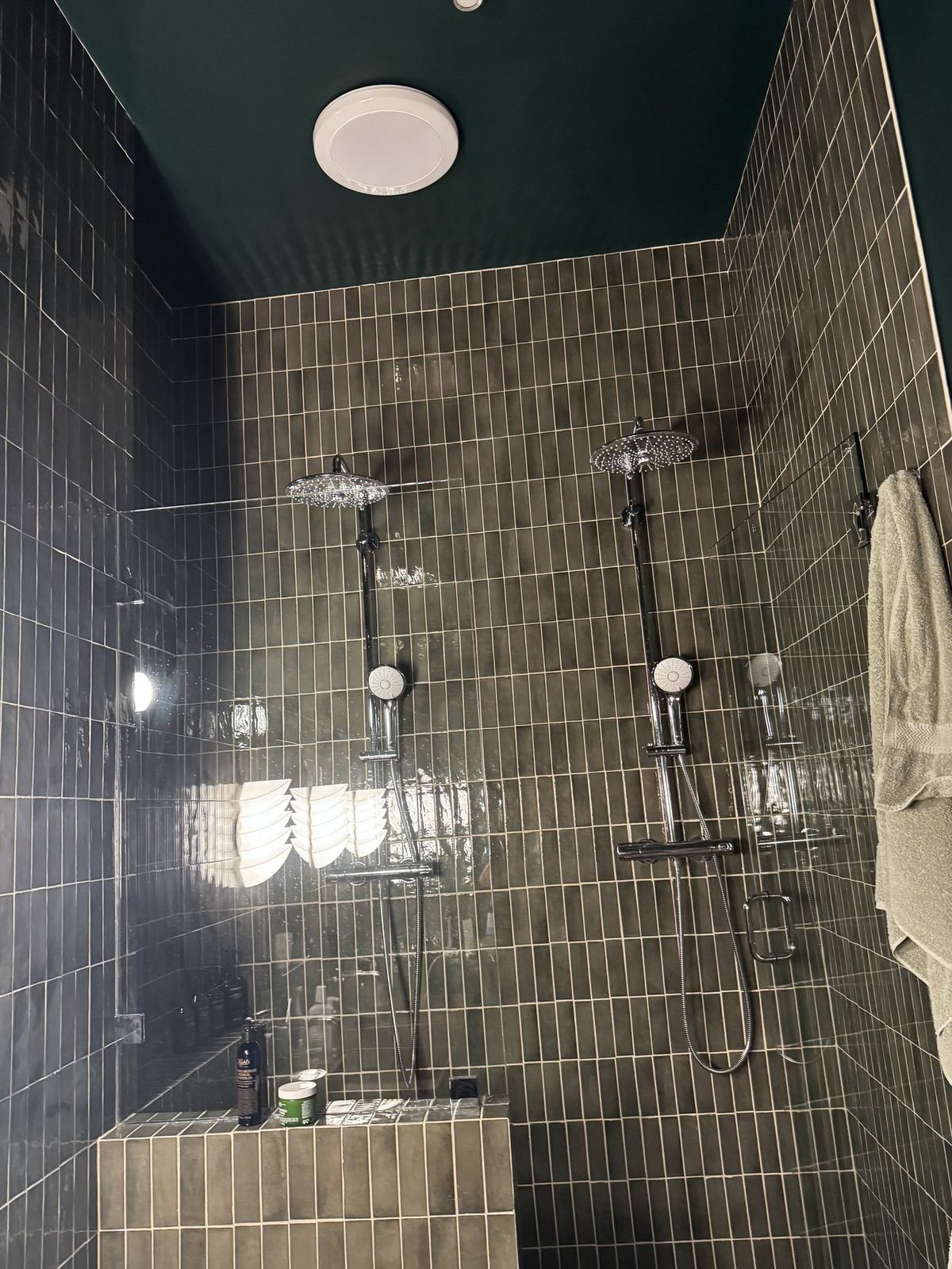 Bathroom renovation in NYC by Art-Tech Construction Corp
